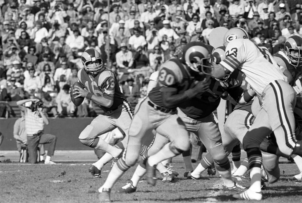 Ron Jaworski, La Rams Vs Green Bay, 1975